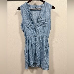 Light Blue Sleeveless Denim Dress